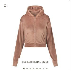 Skims Velour Hoodie Sienna
